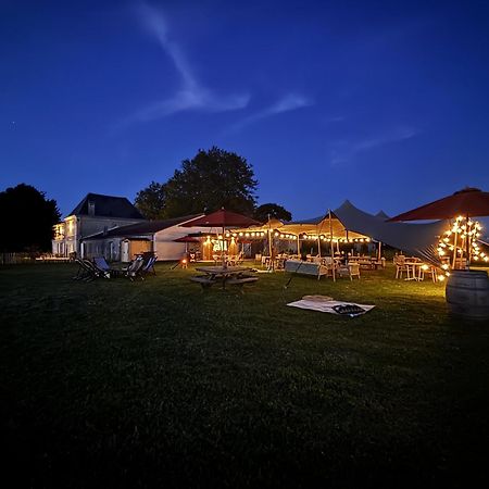 סולאק-סור-מר Chateau De Neyran Chambre D'Hotes & Spa מראה חיצוני תמונה