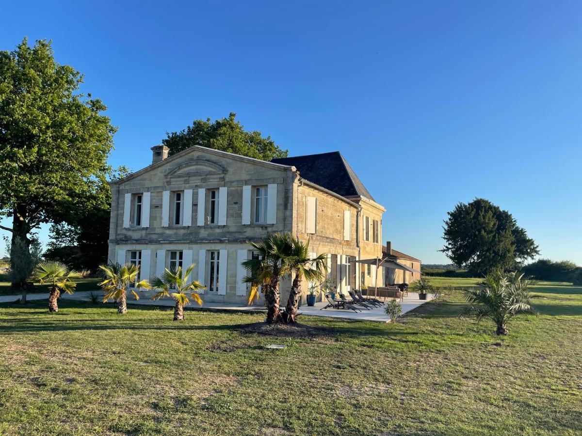 סולאק-סור-מר Chateau De Neyran Chambre D'Hotes & Spa מראה חיצוני תמונה